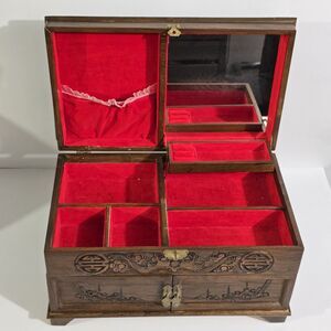 Vintage - Jewlery box - Wooden Hand Craved Red Velvet Lined Asian Motif